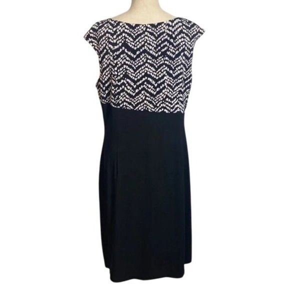 Chaps Black & White Cap Sleeve Dress Ruched Waist XL - Picture 2 of 7